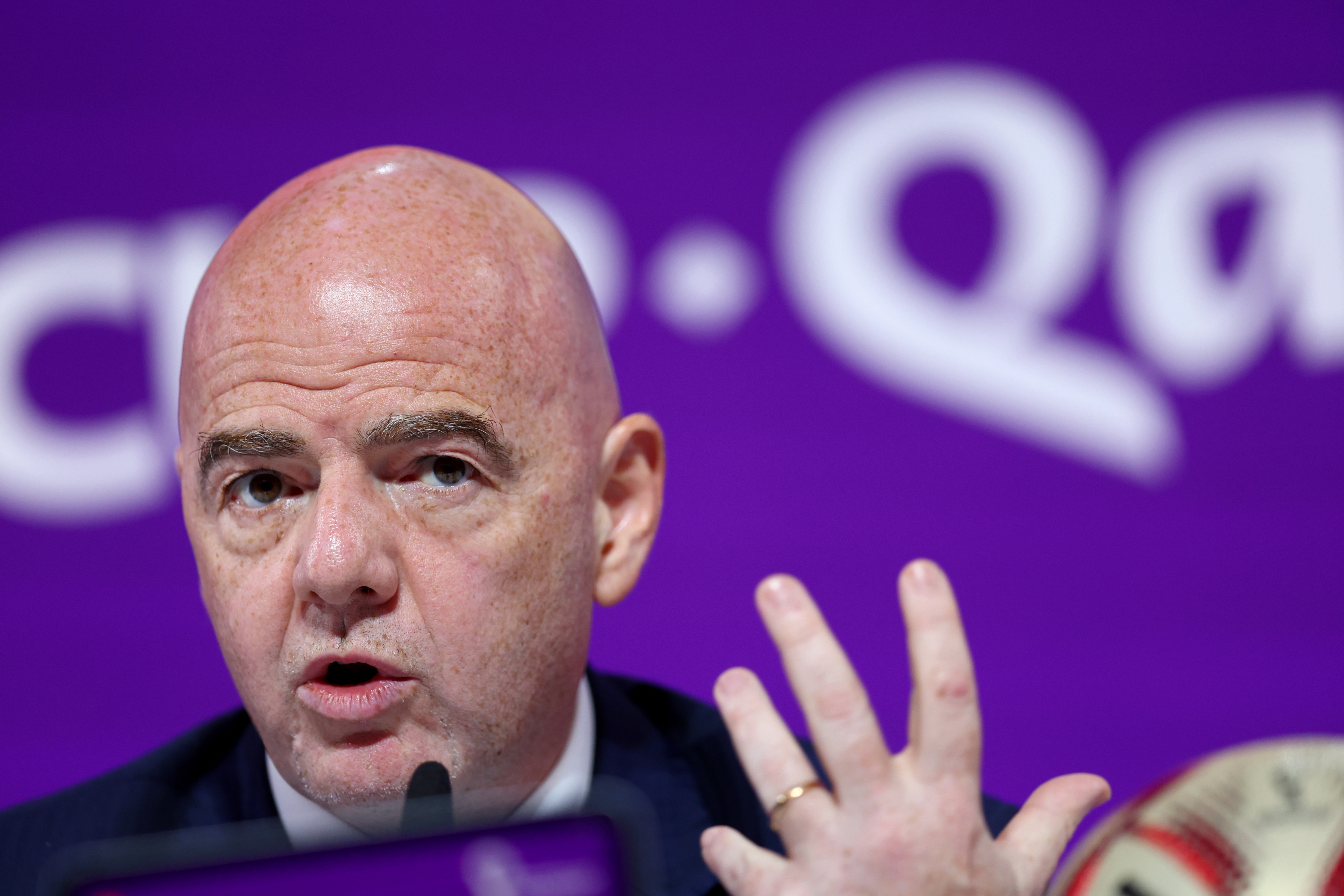 FIFA对俄以问题双标?独立报:俄罗斯禁赛原因是12支欧洲球队逼宫